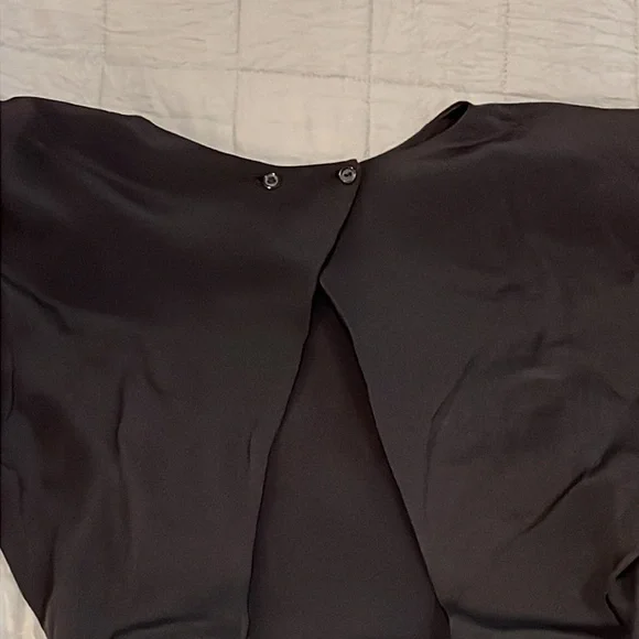 Betsy & Adam black party/cocktail dress. 8-10 crisscross back butterfly top. - Picture 5 of 13